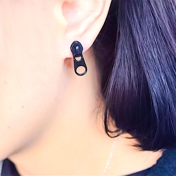 🔵𝟲𝟱%𝗢𝗙𝗙 𝗯𝘂𝗻𝗱𝗹𝗲𝘀 𝟯+🔵 NEW Zipper Simple Drop Earrings - Picture 6 of 17